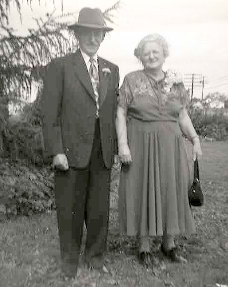 John and Helena (nee Paulitsky) Friedl
Anniversary photo